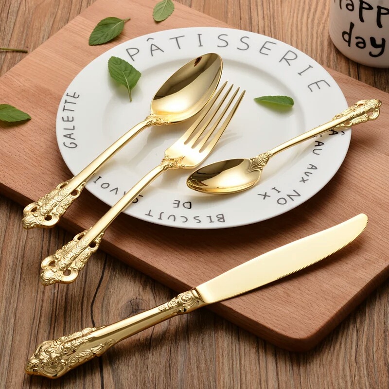금도금 레이스 장식의 복고풍 웨스턴 스타일 식기 세트: - Vintage Collectible Spoons 리뷰 및 가격